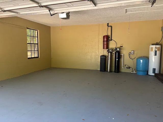 3 bed, 2000 sqft, $2,250 — Photo 3