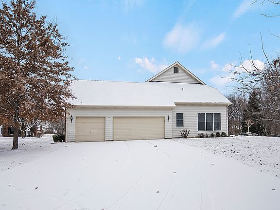3rd image of 16819 Westglen Farms Dr
