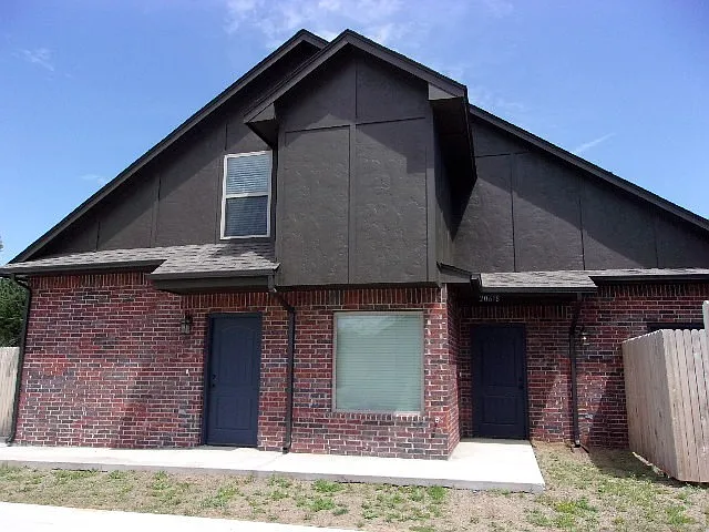 Creekside Condos/Townhomes — Photo 20
