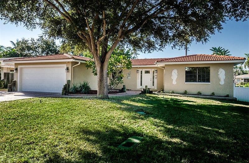 1st image of 9590 Sun Isle Dr NE