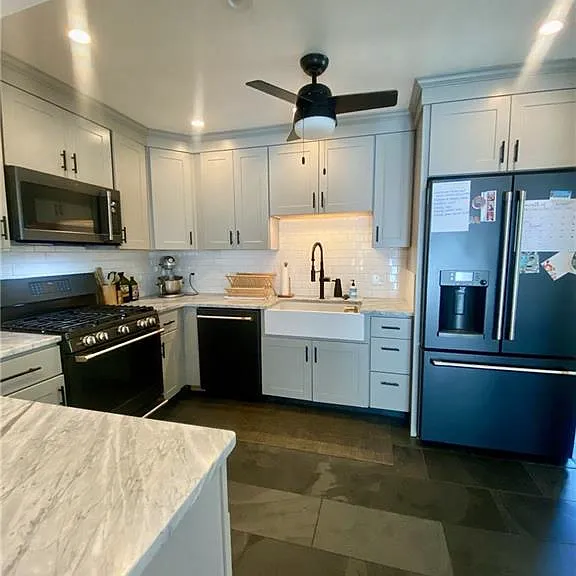 121 Winshire St — Photo 8
