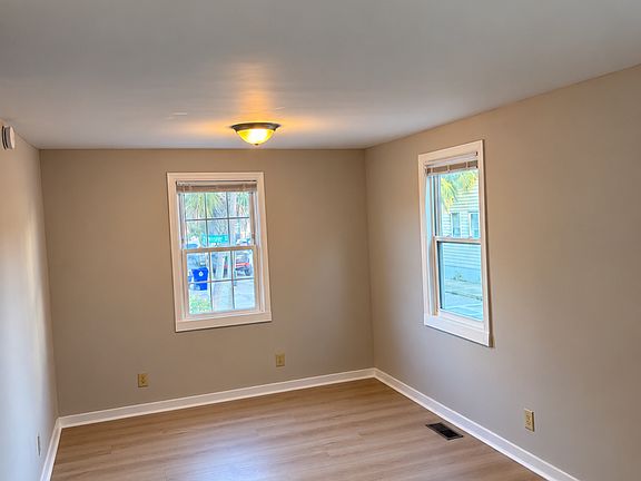 3rd image of 12 Sheppard St APT A