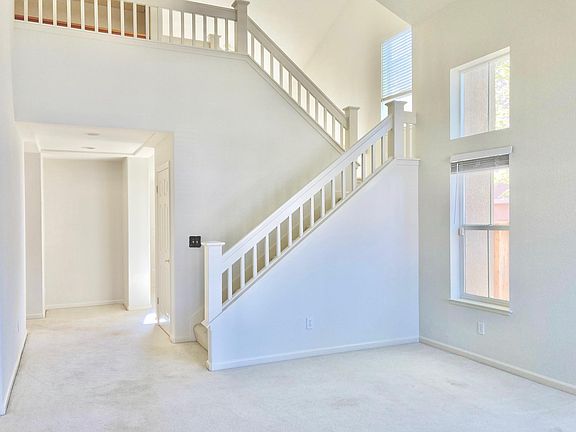 2nd image of 1825 Montage Ct