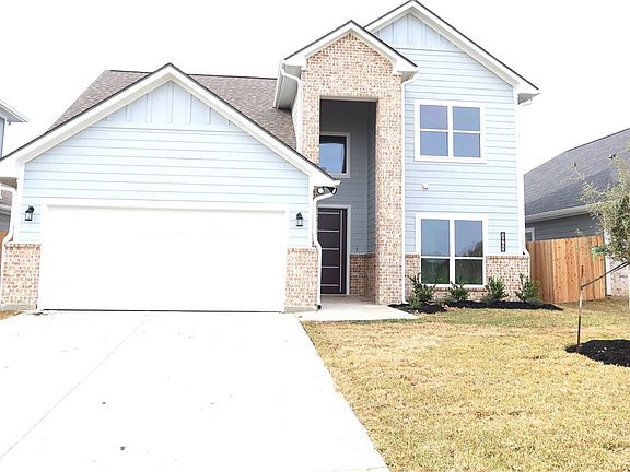 2nd image of 1965 Cambria Dr