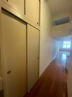 Rented by Douglas Elliman | media 16