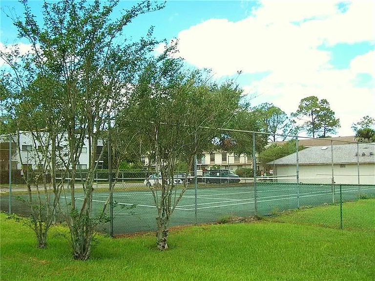 6020 Village Cir — Photo 12