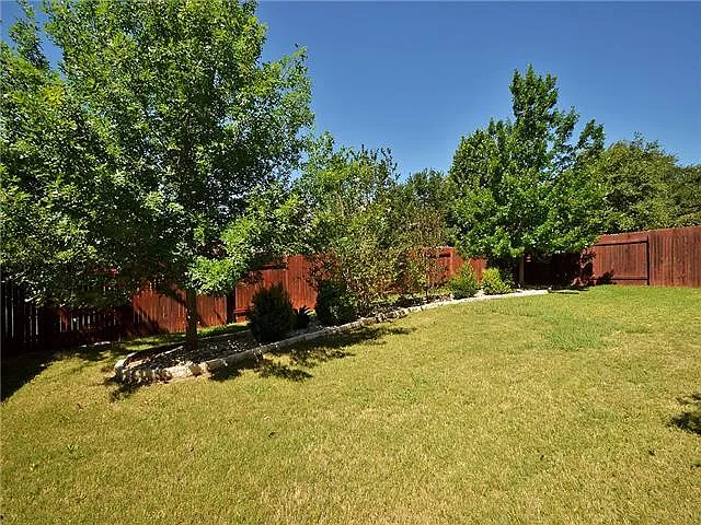 2409 Tivoli Dr — Photo 21