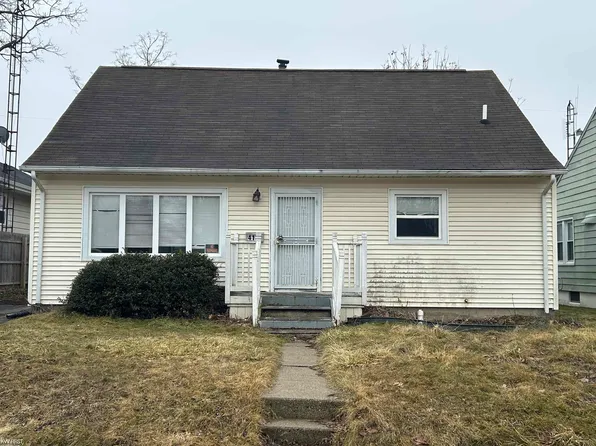 4126 Circle Dr, Flint, MI 48507