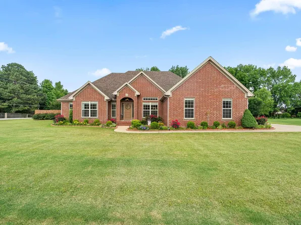 101 Cornerstone Ln, Searcy, AR 72143