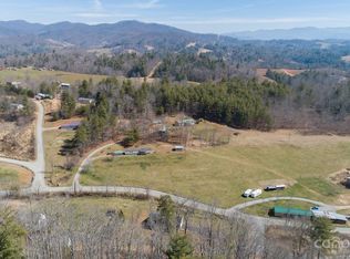 232 Scarlett Ridge Dr #16 & 17, Marshall, NC 28753
