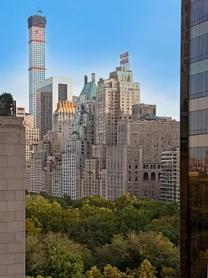 Rented by Sotheby's International Realty | media 31