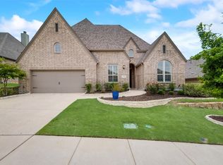 9805 Excursion Dr, Oak Point, TX 75068