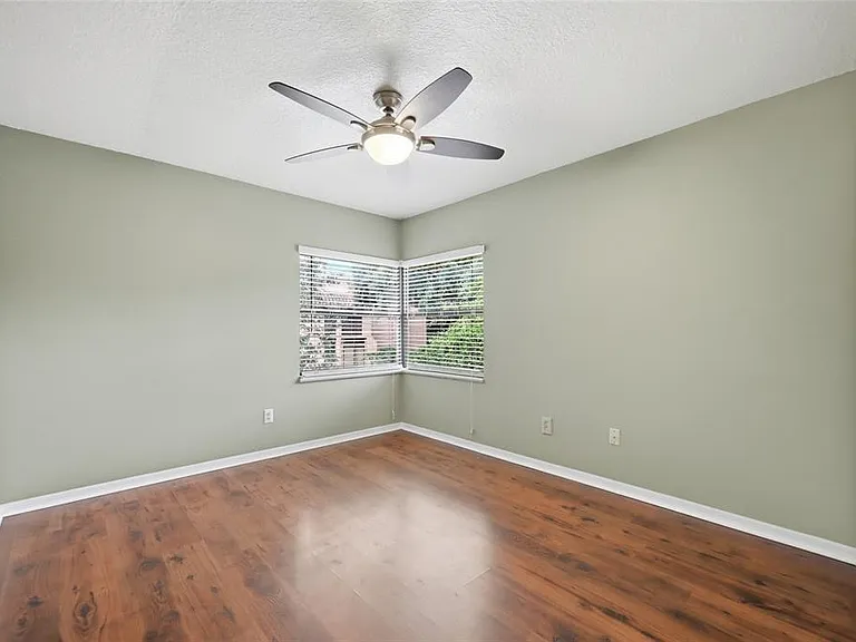 2922 Lake Pineloch Blvd #15-21 — Photo 25