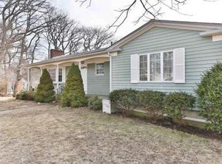 12 Castle Hill Rd, Gloucester, MA 01930