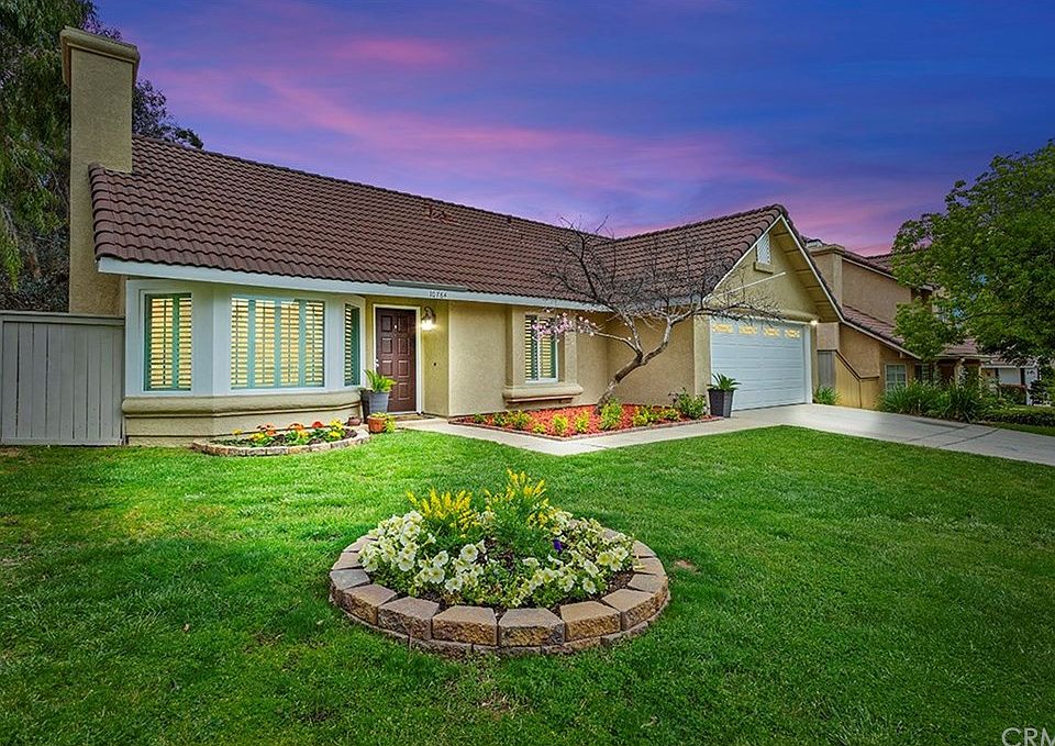 2nd image of 10784 Anemone Cir