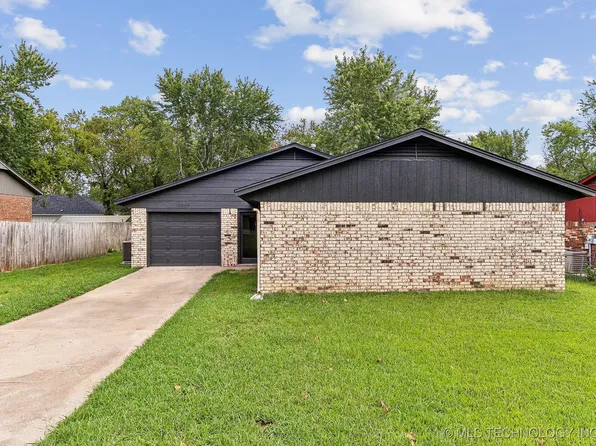 1515 Northaven Ct, Sapulpa, OK 74066