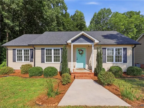 3073 Trotter Rd, Asheboro, NC 27205