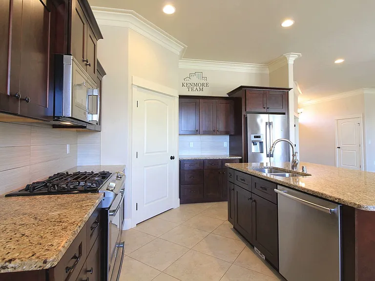 652 Punkie Ln — Photo 3