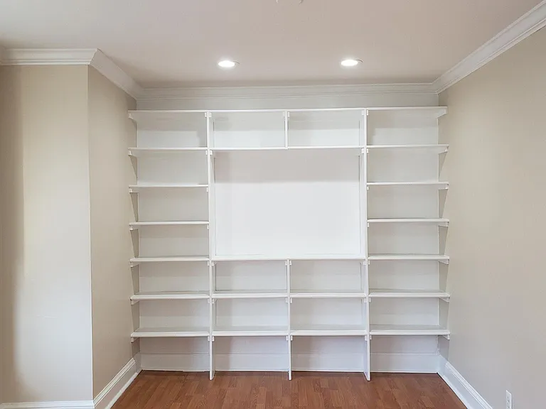 3520 W Pl NW #201 — Photo 7