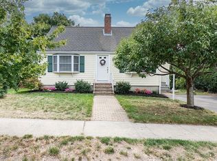 208 Cross St, Winchester, MA 01890