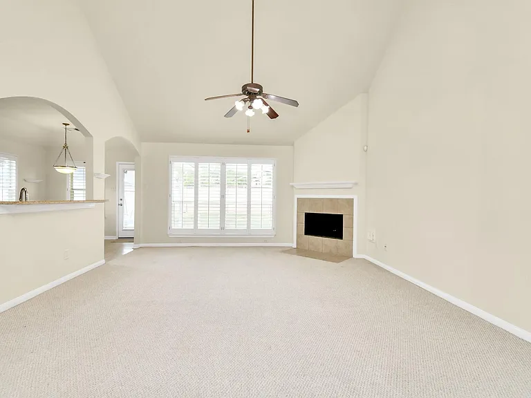 19139 Mission Manor Ln — Photo 5