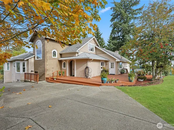 3518 52nd Street E, Tacoma, WA 98443