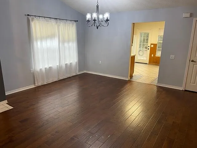 2771 River Run Rd — Photo 2
