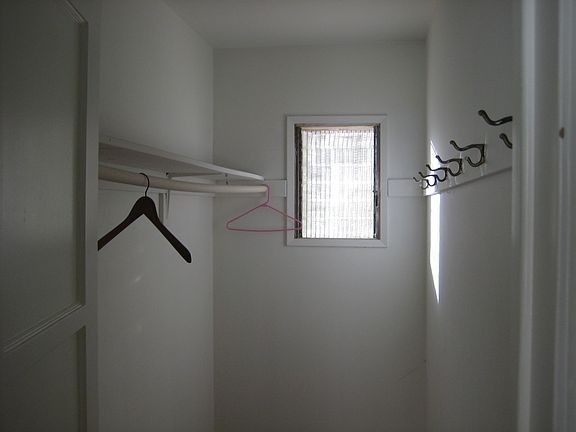 5th image of 7100 Haskell Ave #7106-1/2