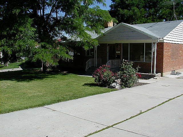 Front Looking NW