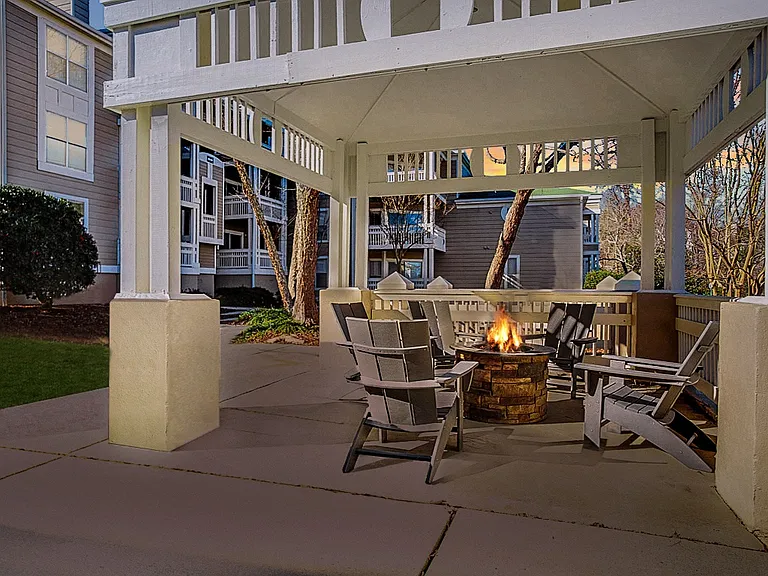 Beacon Ridge Apartments — Photo 7