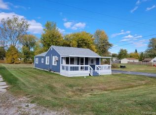 5024 Burma Rd, Kimball, MI 48074