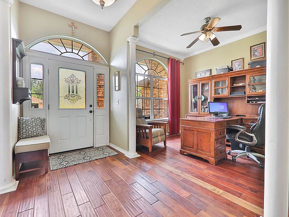 5th image of 1462 Heather Glen Ln