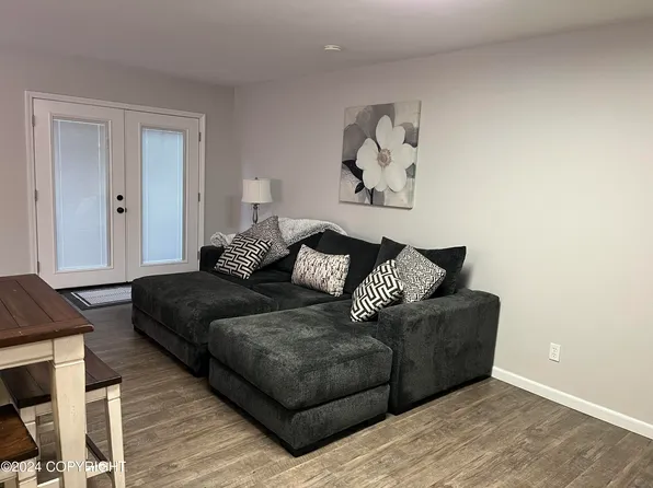 4014 Reka Dr APT H1, Anchorage, AK 99508