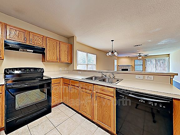 3rd image of 13124 Harvest Ridge Rd