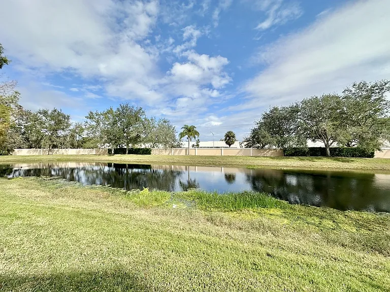 4129 Via Piedra Cir — Photo 46
