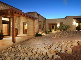 6760 N Montezuma Dr, Tucson, AZ 85718