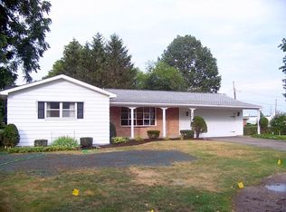 4647 Wave Dr, Erie, PA 16505