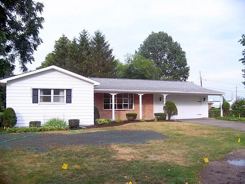 4647 Wave Dr photo 1