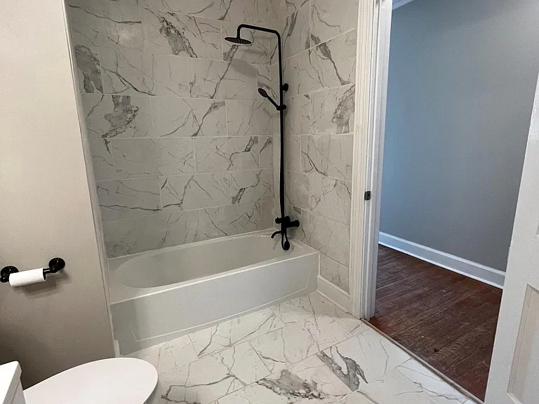 2153 Memorial Ct #3 — Photo 8