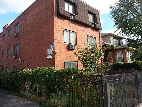 1st image of 6163 N Leavitt St APT 1W