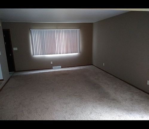2nd image of 5243 W Edgerton Ave