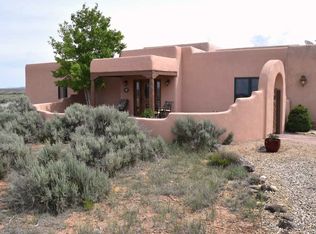 10 Mesa Encantada Ave, El Prado, NM 87557