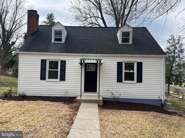 19 Pates Dr, Fort Washington, MD 20744