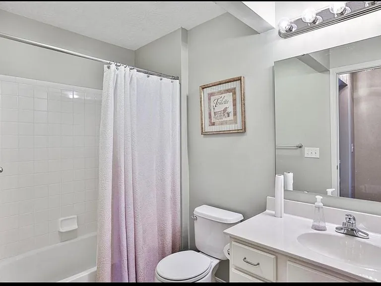 4331 Marival Dr — Photo 16
