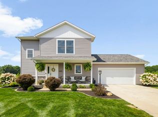 54895 Moonfish Ct, Middlebury, IN 46540