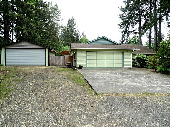 2nd image of 6210 Waldon Dr SE