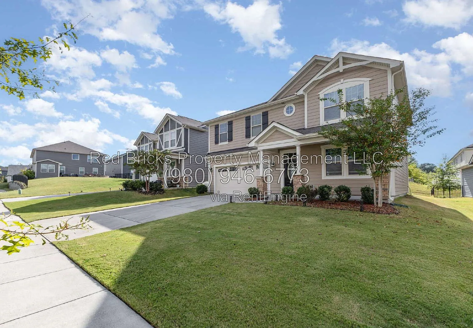 3 bed, 2.5 bath, 2310 sqft, $2,495 — Photo 3