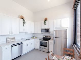 1311 S 9th St #B210, Omaha, NE 68108