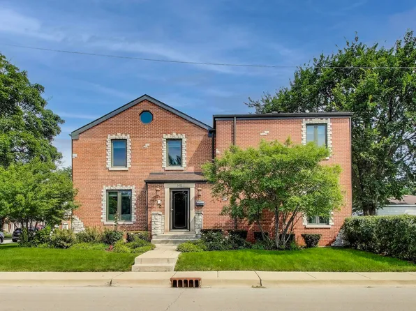 3472 W North Shore Ave, Lincolnwood, IL 60712