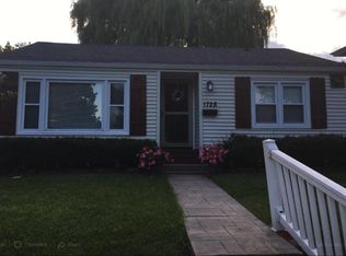 1728 Kentucky St, Racine, WI 53405